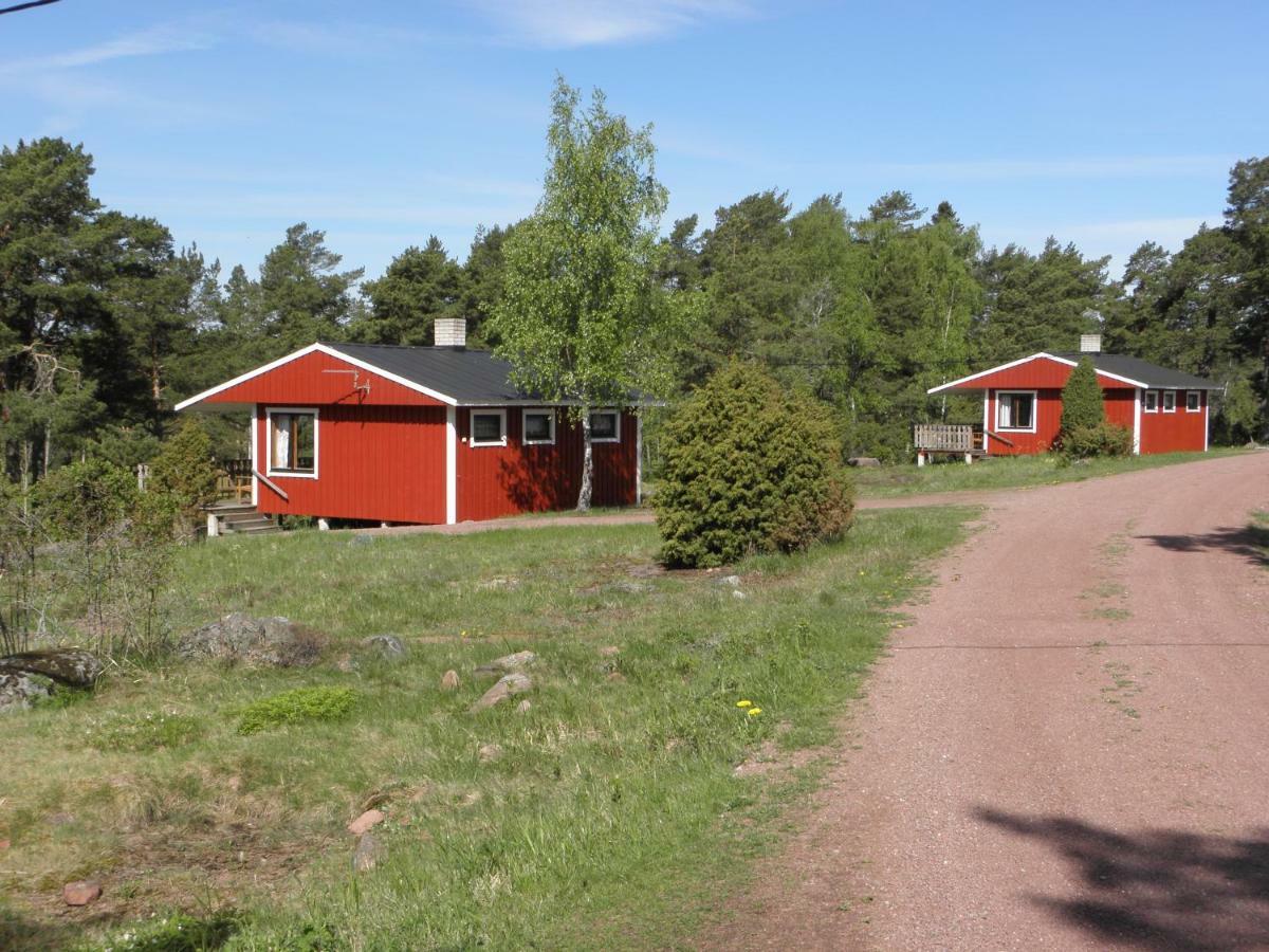 Vila Soederoe Stugby Finstrom Exteriér fotografie